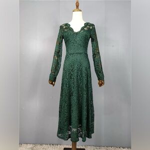 HM size 8 green lace dresss